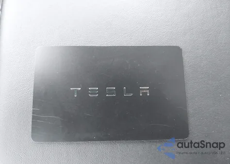 2021 Tesla Model Y Long Range Dual Motor All-Wheel Drive from USA, damaged, VIN 5YJYGDEE0MF194269